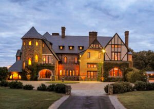 Which Commercial Mortgage Lenders Serve Virginia Businesses?